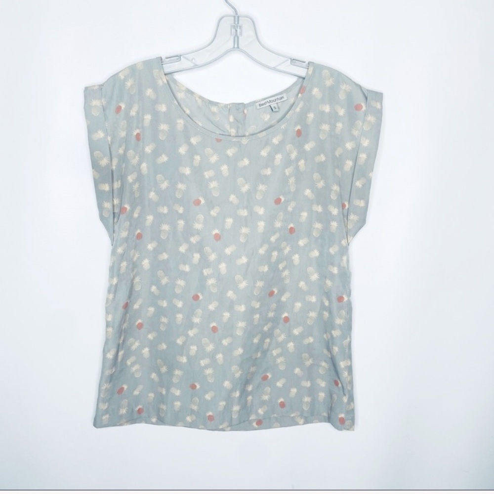 MPineapple Short Sleeve Blouse